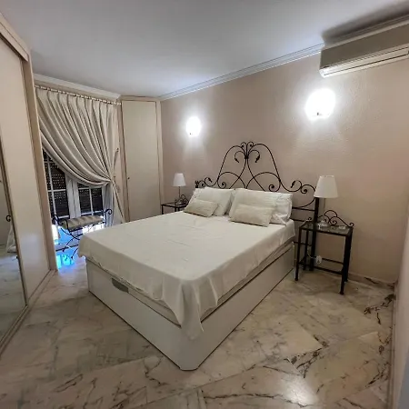 Charming 2-bed In Apartment Fuengirola